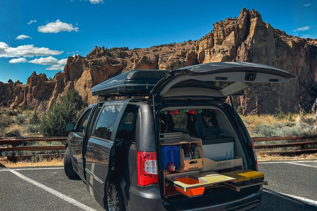 Minivan USA landscape