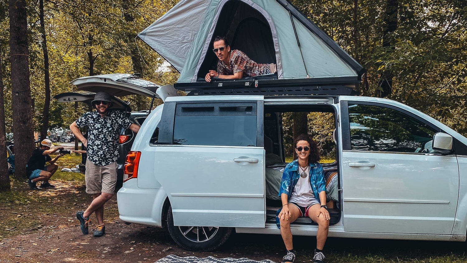 Travelling together: our tips for a roadtrip with friends in a converted vehicle