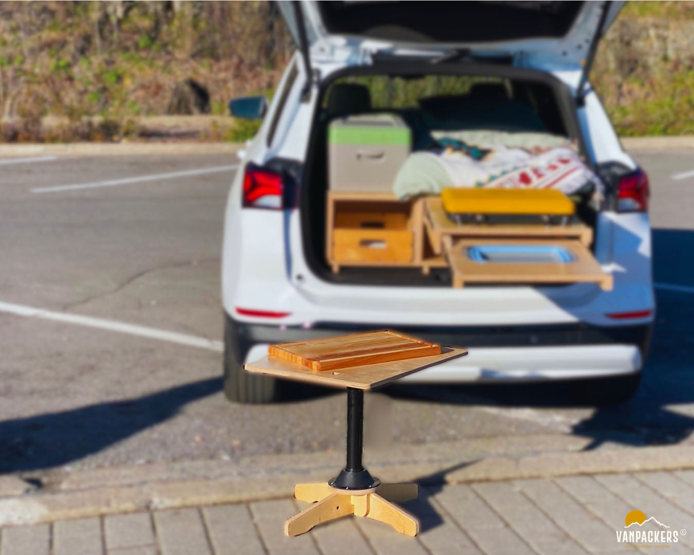 Outdoor table stand l Vanpackers®