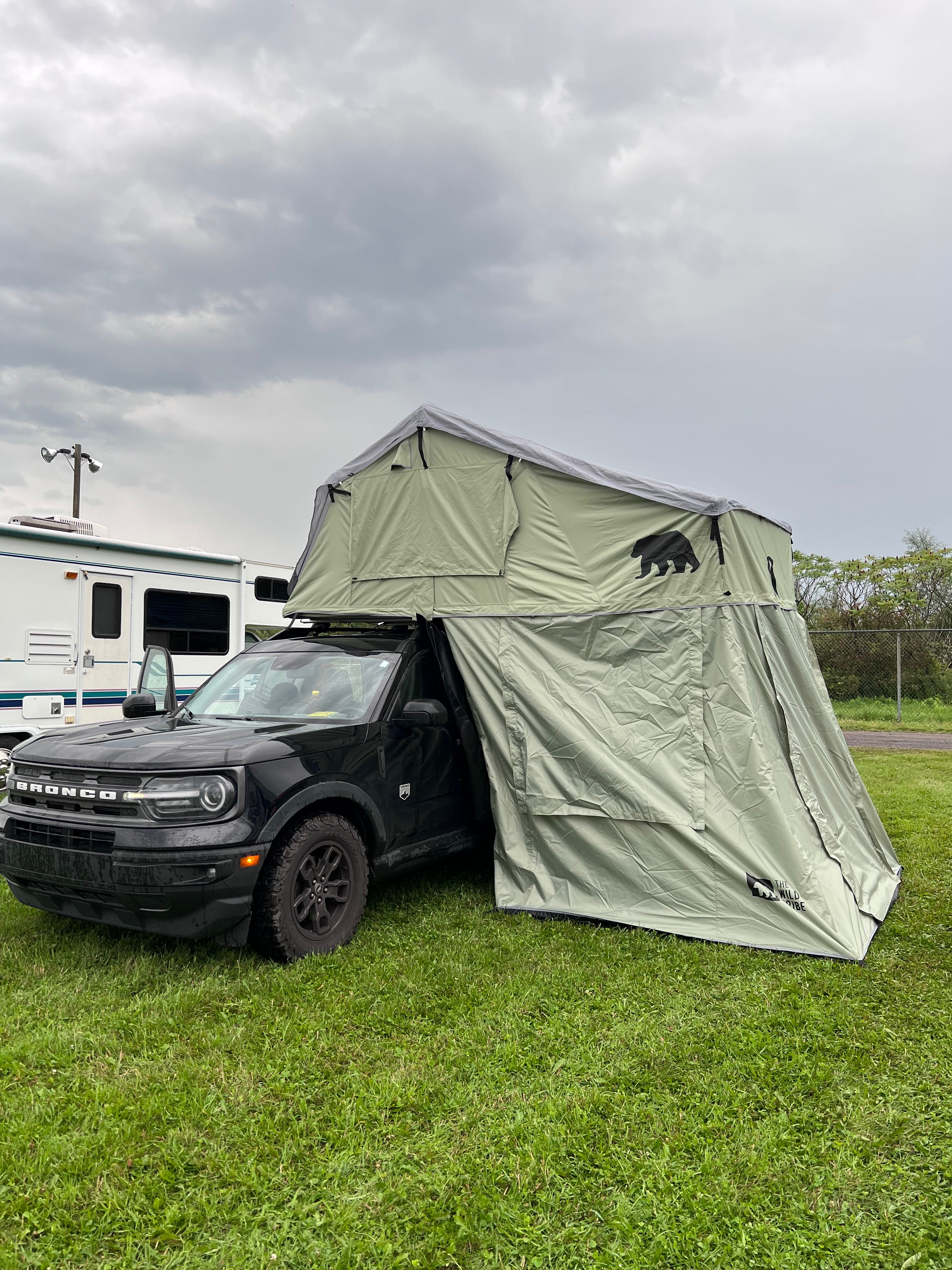 Chic Choc XE rooftop tent 2-3 people | The Wild Tribe