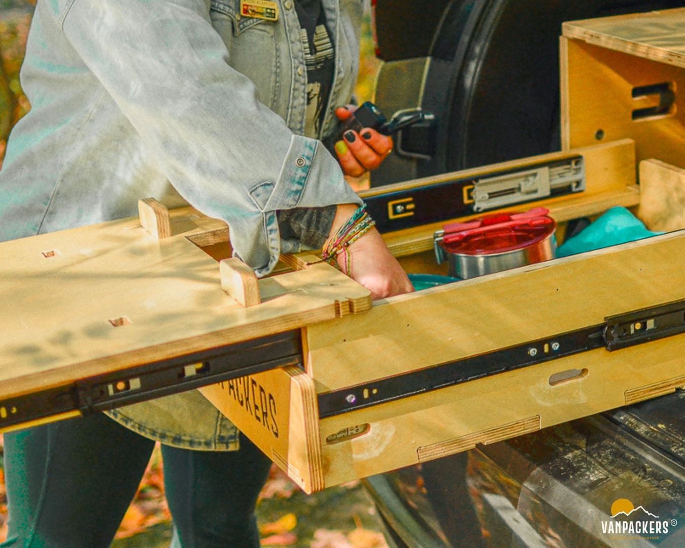 Kitchen Box & Box Plus - Trunk kitchen | Vanpackers®