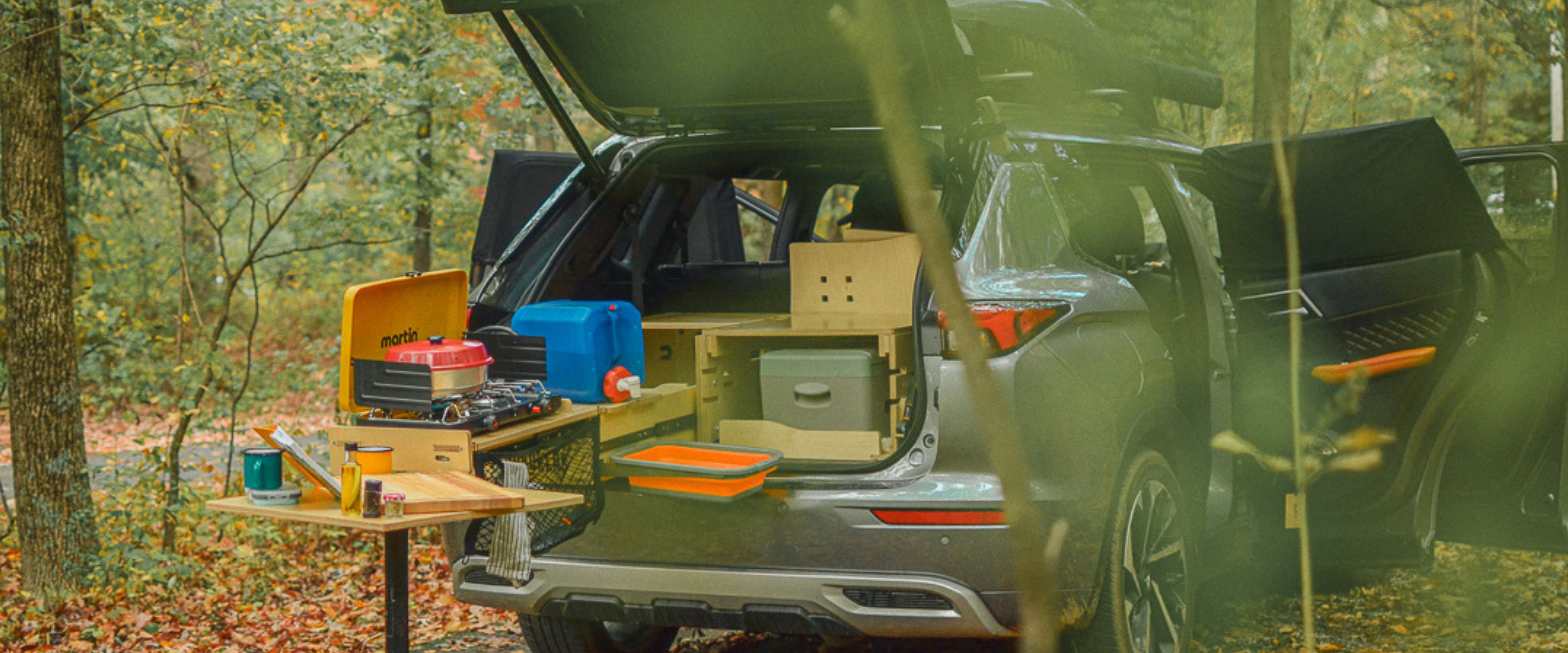 Kitchen Plus-SUV-forest