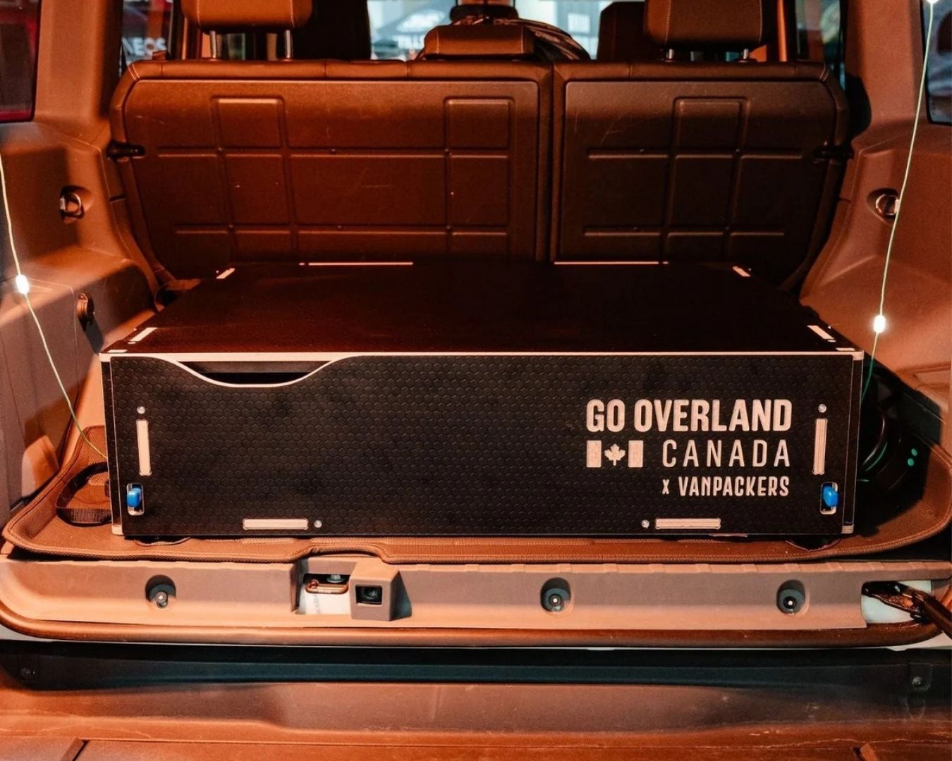 Vanpackers SUV Storage Box Front