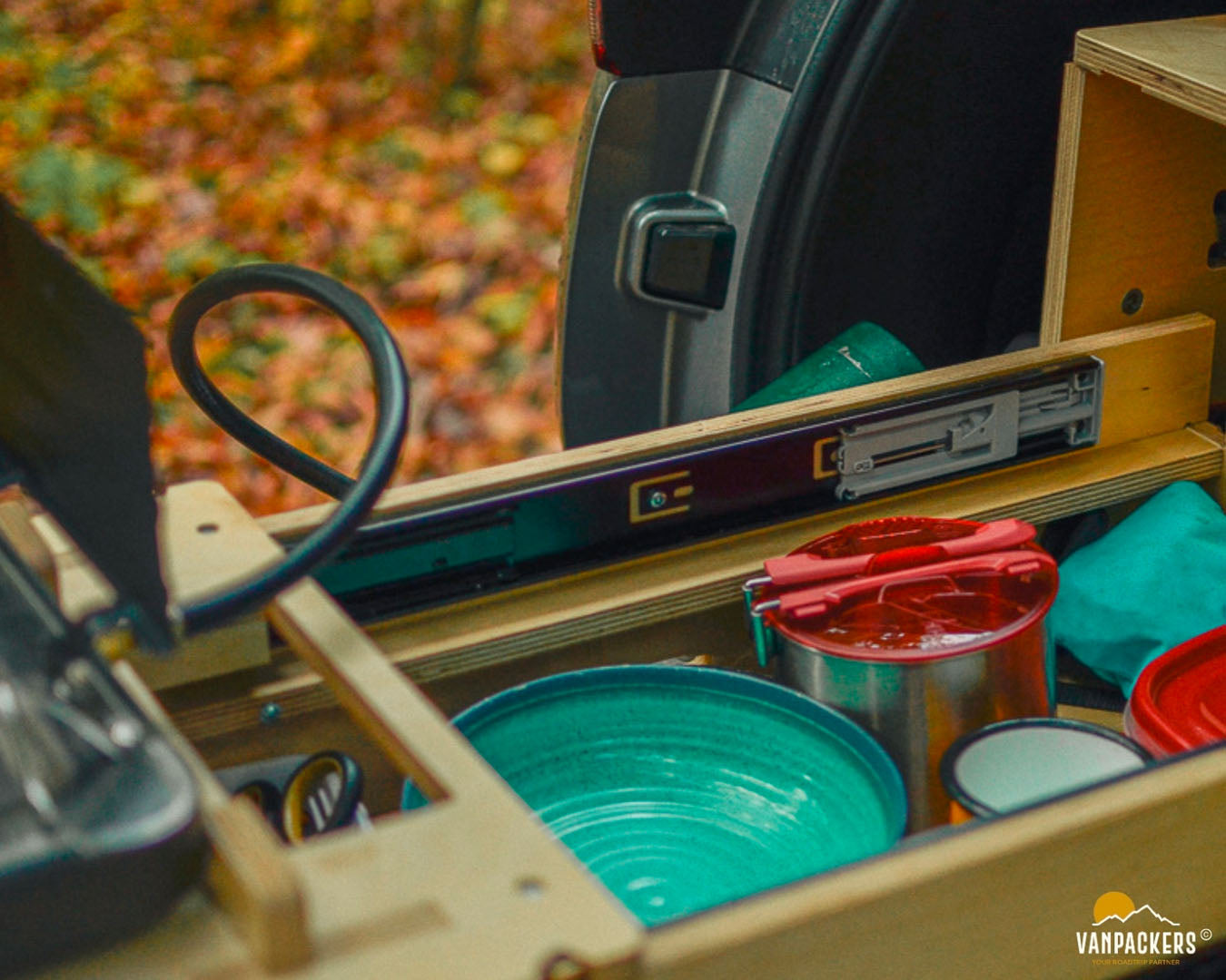 Kitchen Box & Box Plus - Trunk kitchen | Vanpackers®