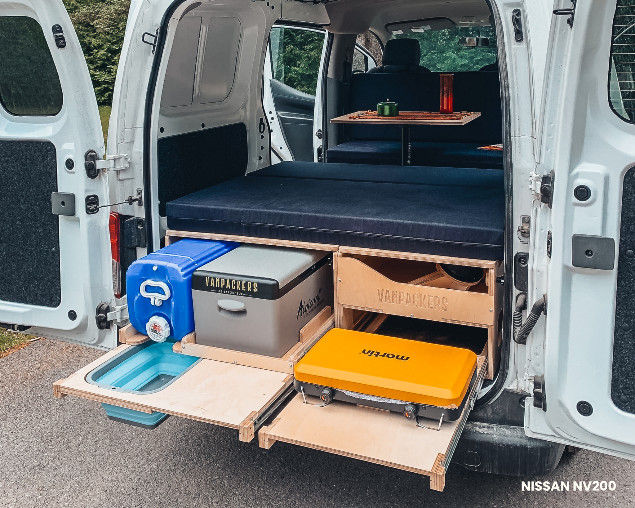 Cargo van conversion kit | Vanpackers®