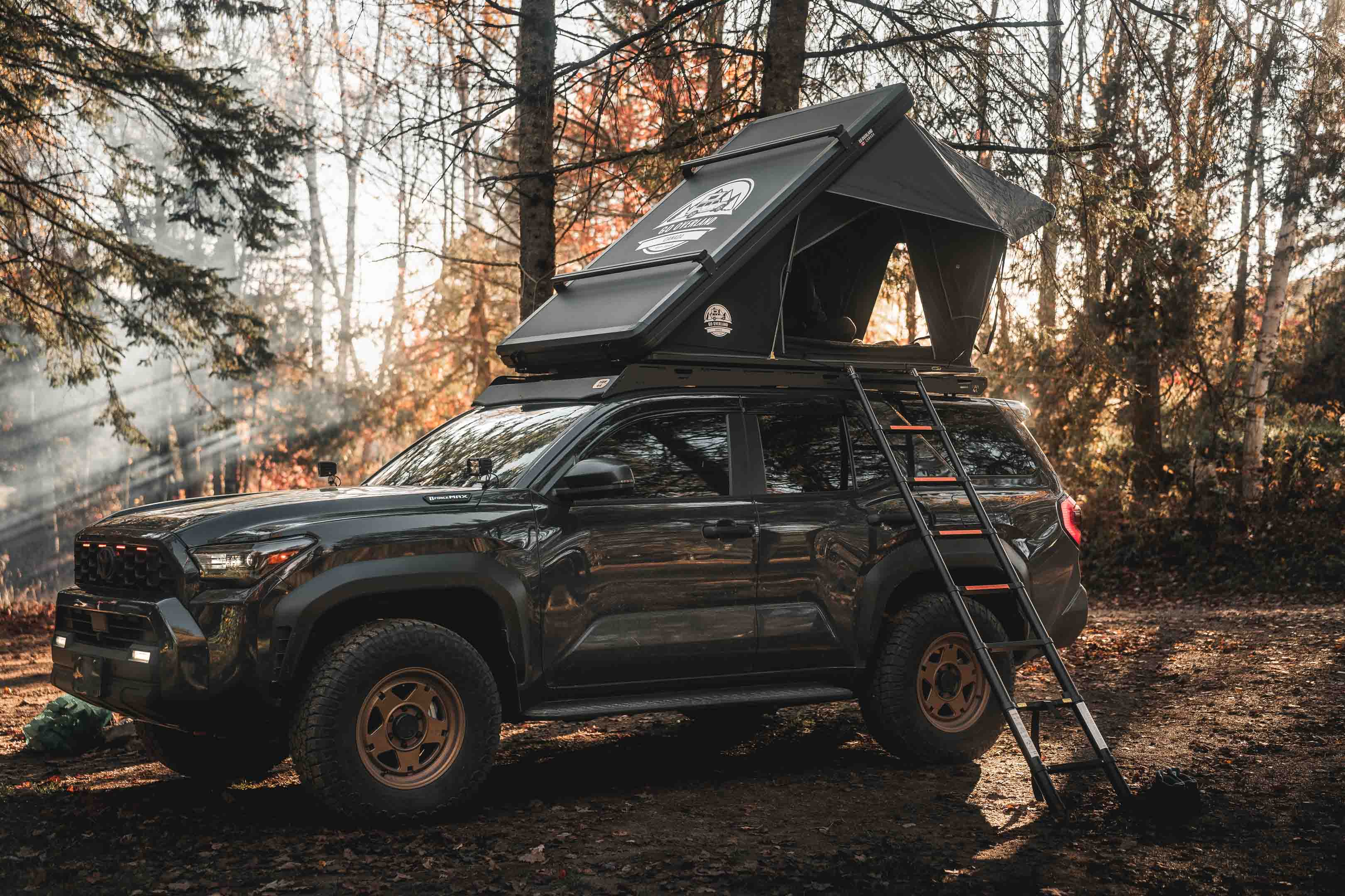 Summit Lite Go Overland® Roof Tent