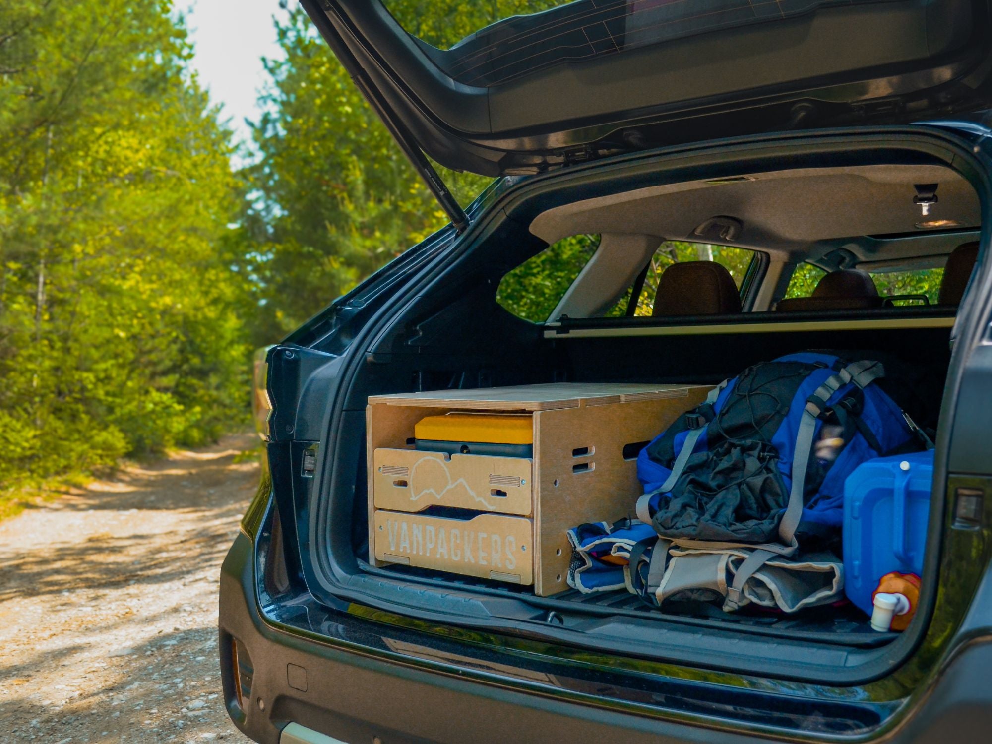 Vanpackers Kitchen Box Mini hike situation