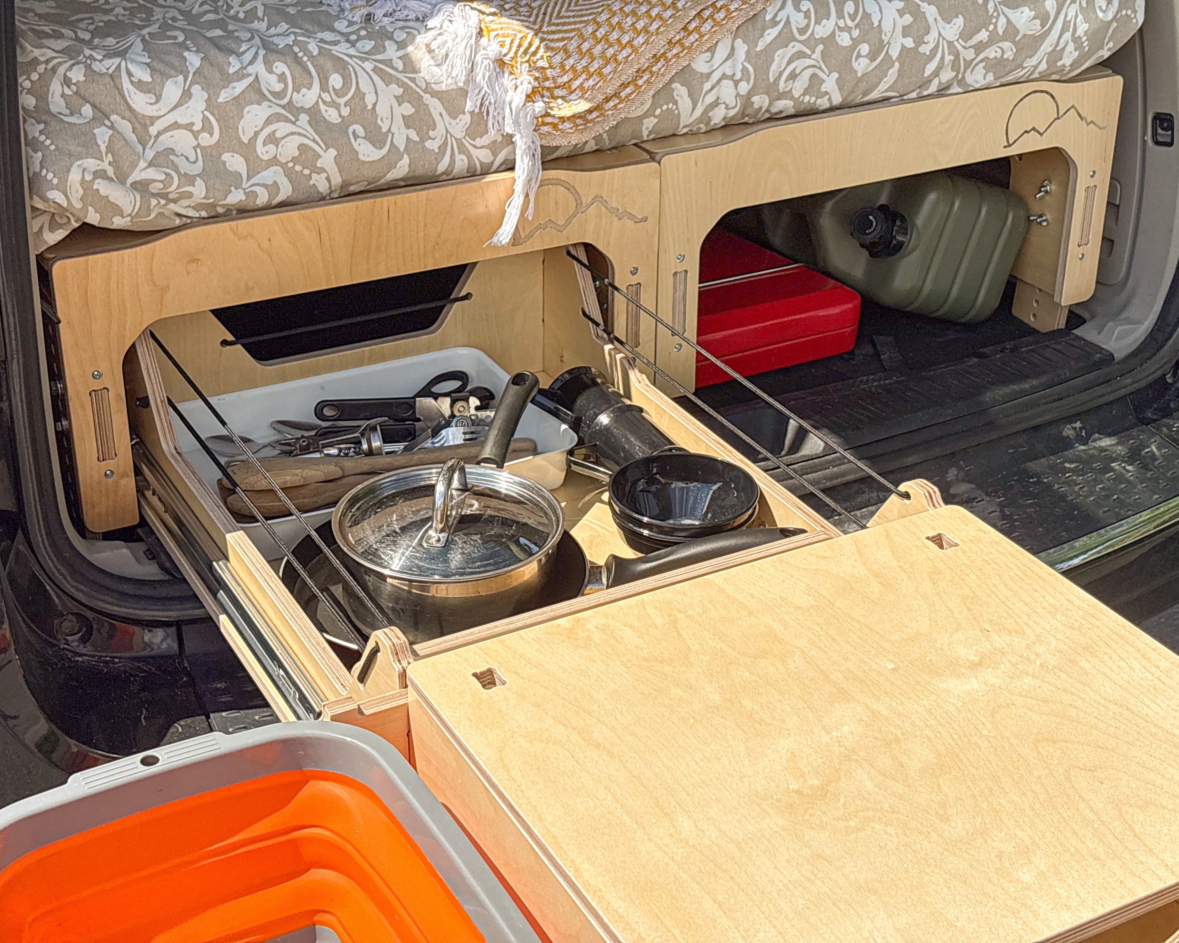  Inside full drawer