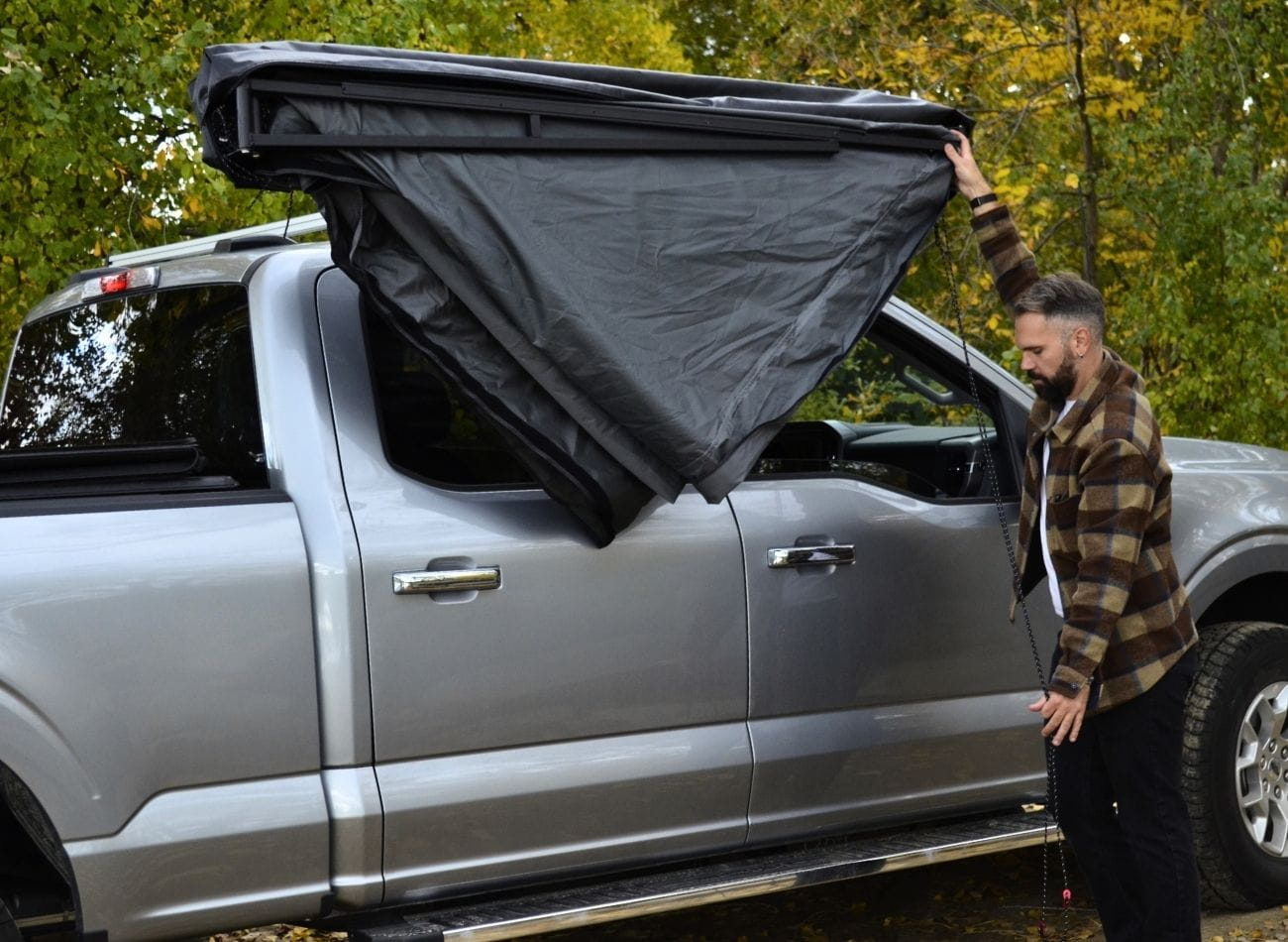 Vanpackers 180 Awning Pickup Truck opening