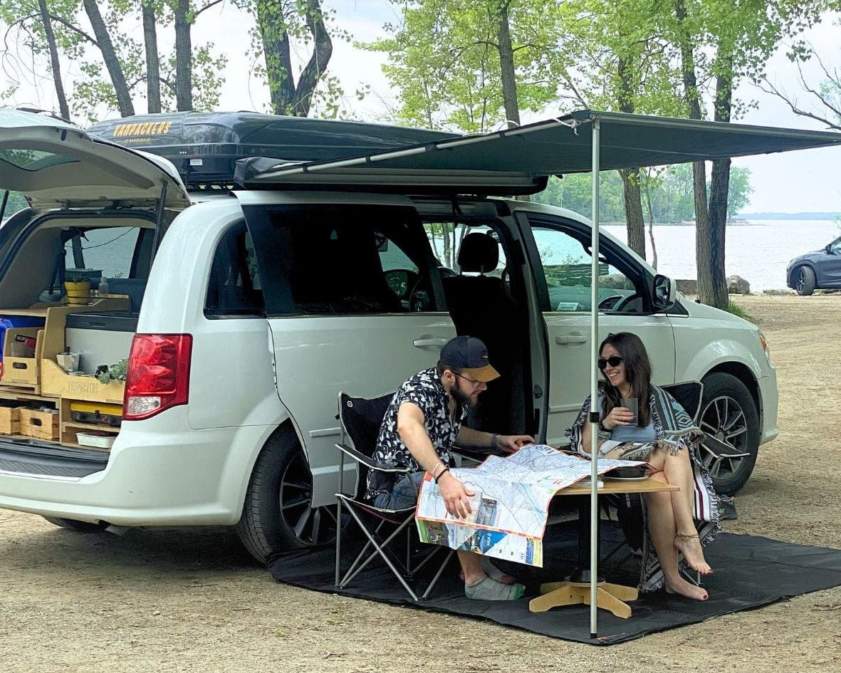 Vanpackers side awning open situation