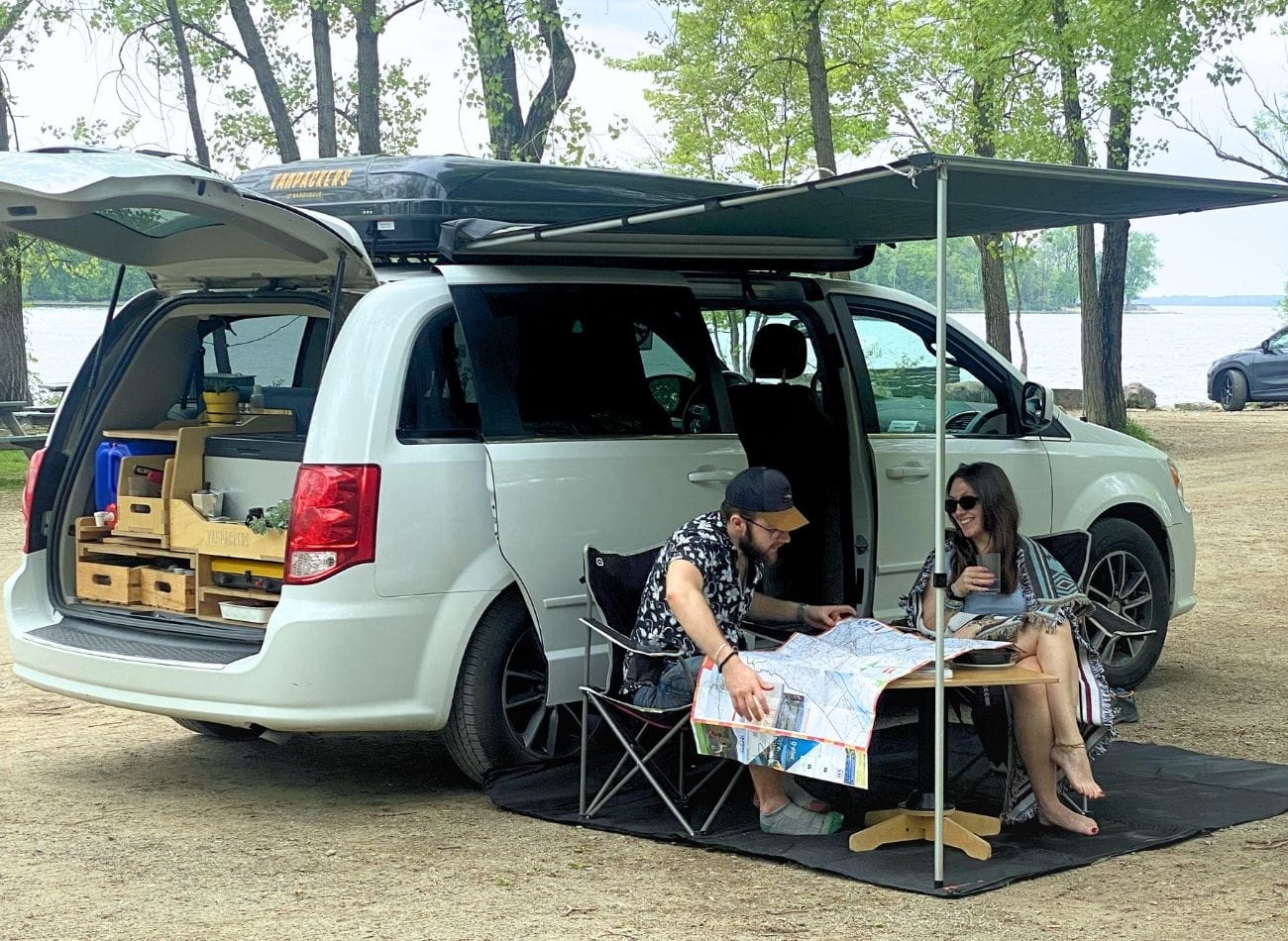 Side awning for minivans, SUV and other vehicles | Vanpackers®